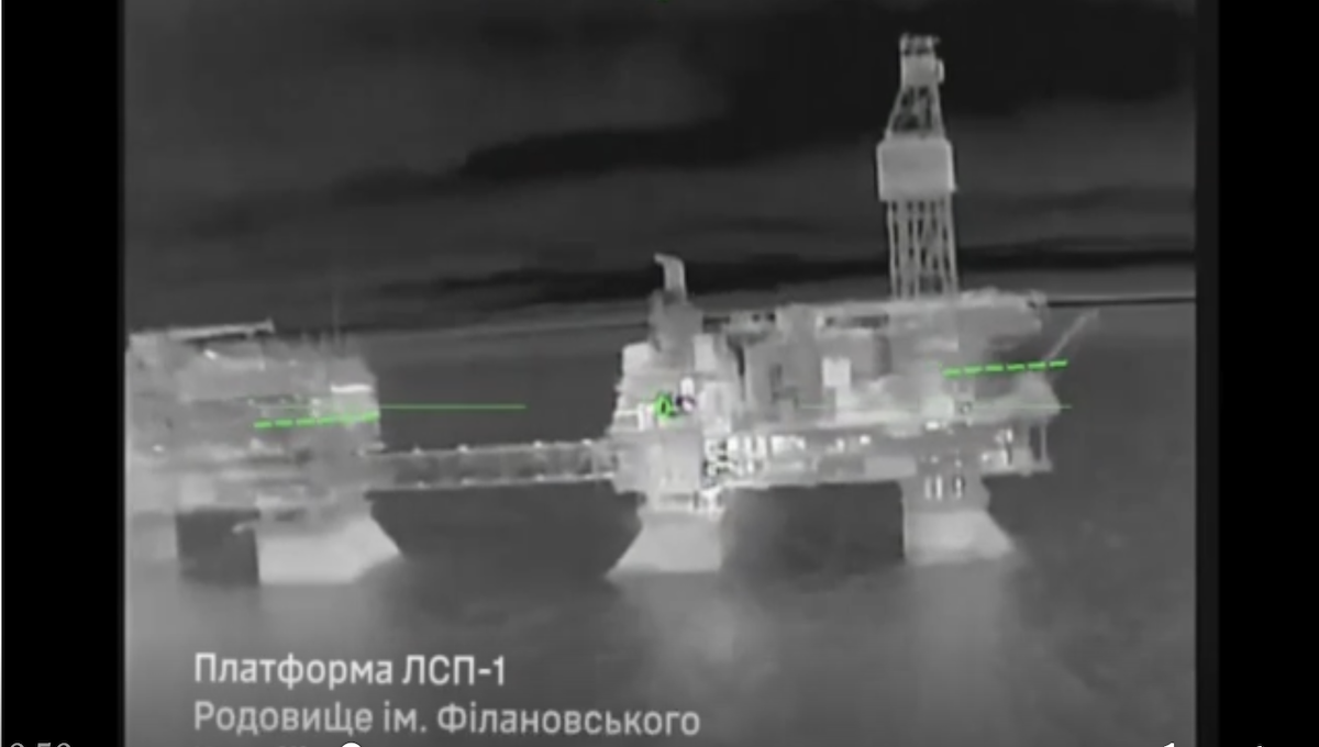 Ukrainian FPV drone flying toward a Russian oil tanker in the Caspian Sea