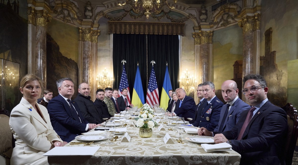 ukraine and us officlas sat for dinner